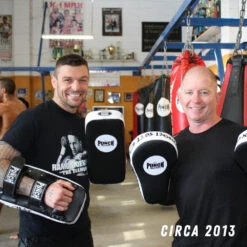 AAA CURVED THAI PADS -Elite Fitness Store AAACURVEDTHAIPADS1