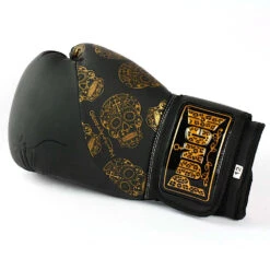 BOXING GLOVES - Urban GOLD SKULLS - 12oz - BLACK 9 BOXING GLOVES - Urban GOLD SKULLS - 12oz - BLACK -Elite Fitness Store BOXINGGLOVES UrbanGOLDSKULLS 12oz BLACK2
