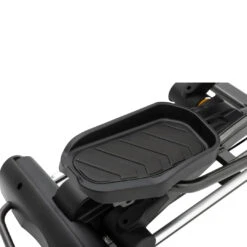 Spirit XE395V2 Elliptical -Elite Fitness Store Pedals 2