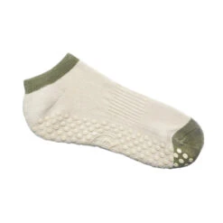 Grip Socks -Elite Fitness Store SP24020 YourReformer Socks Ecomm 301035 WEB 2048x2048 ccdb64ed 456c 4bc6 a05c 4ec4ad97db4b