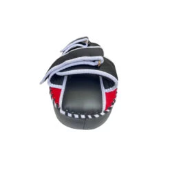 THAI PAD - Siam - LEATHER - CURVED - DOUBLE STRAP - RED/WHITE 7 THAI PAD - Siam - LEATHER - CURVED - DOUBLE STRAP - RED/WHITE -Elite Fitness Store THAIPAD Siam LEATHER CURVED DOUBLESTRAP REDWHITE 3